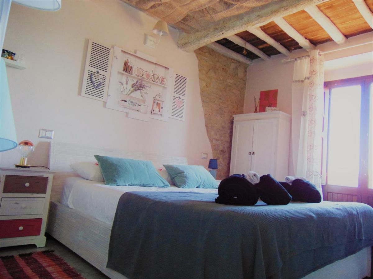 B&B Un Posto Nel Mondo Сиена Екстериор снимка